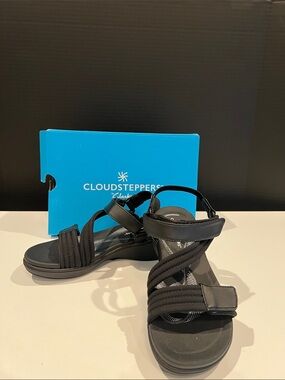 Clarks Black Cloudsteppers Strappy Comfort Sandals
